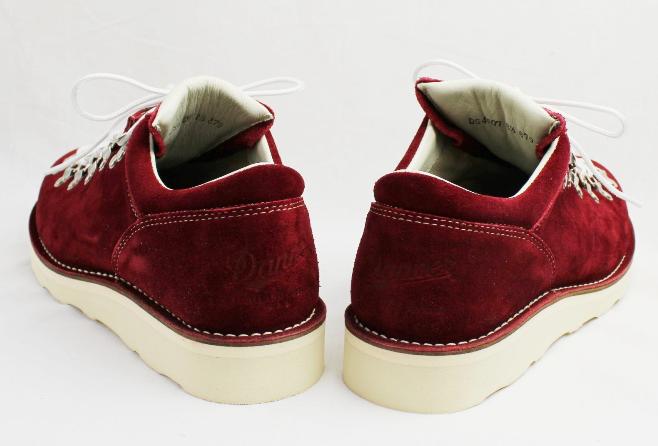 �����谷 DANNER(���ʡ�)THREE WOOD������ǥ� MOUNTAIN RIDGE LOW�ʥޥ���ƥ� ��å������� BURGUNDY SUEDE �С�����ǥ�����������