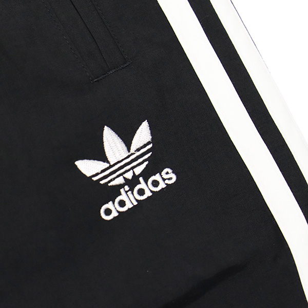 adidas(アディダス)正規取扱店THREEWOOD