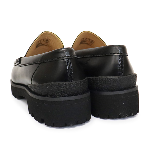 CLARKS(クラークス)正規取扱店THREEWOOD(スリーウッド)