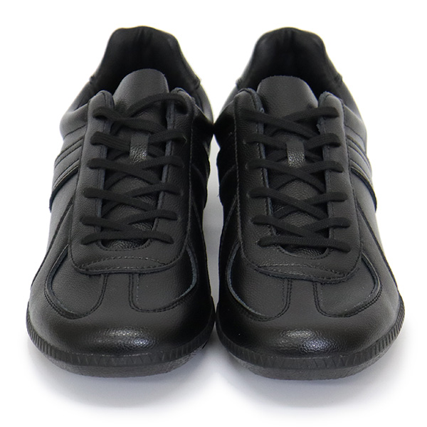 GERMAN TRAINER(ジャーマントレーナー)正規取扱店THREEWOOD(スリーウッド)