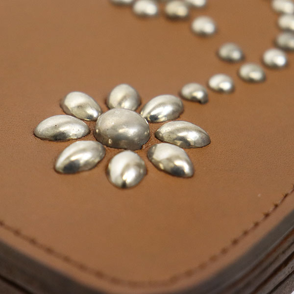 HTC正規取扱店THREEWOOD