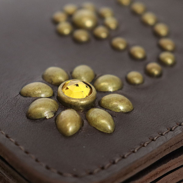 HTC正規取扱店THREEWOOD