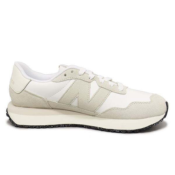 new balance(ニューバランス) 正規取扱店THREE WOOD(スリーウッド)